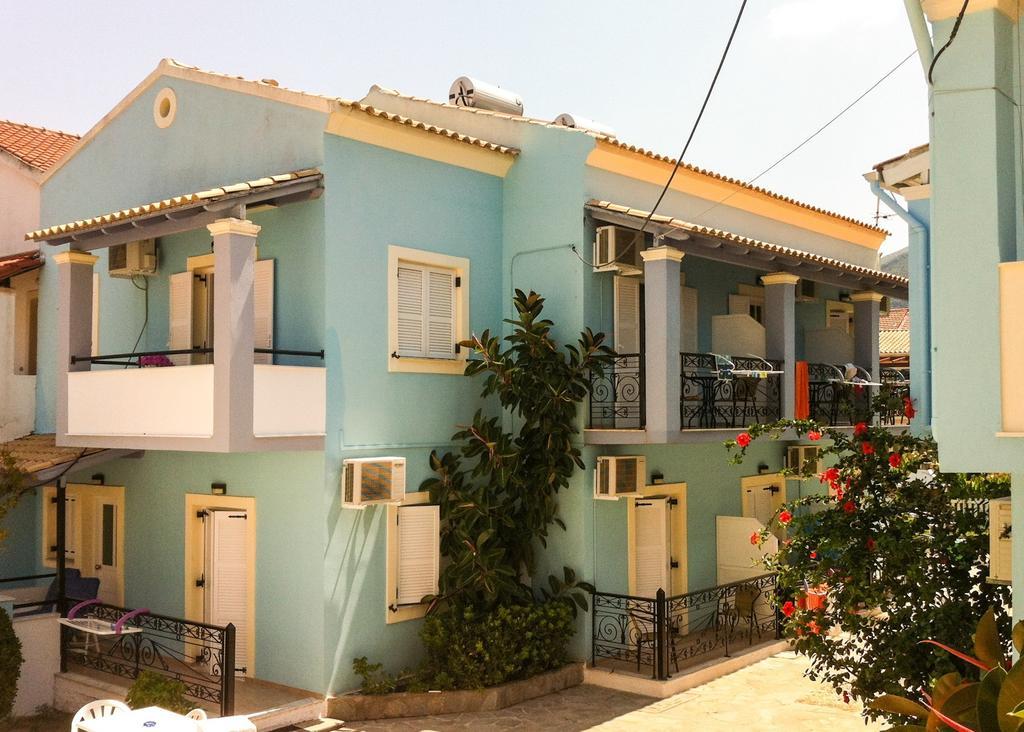 Philippos Apartments Acharavi  Bagian luar foto