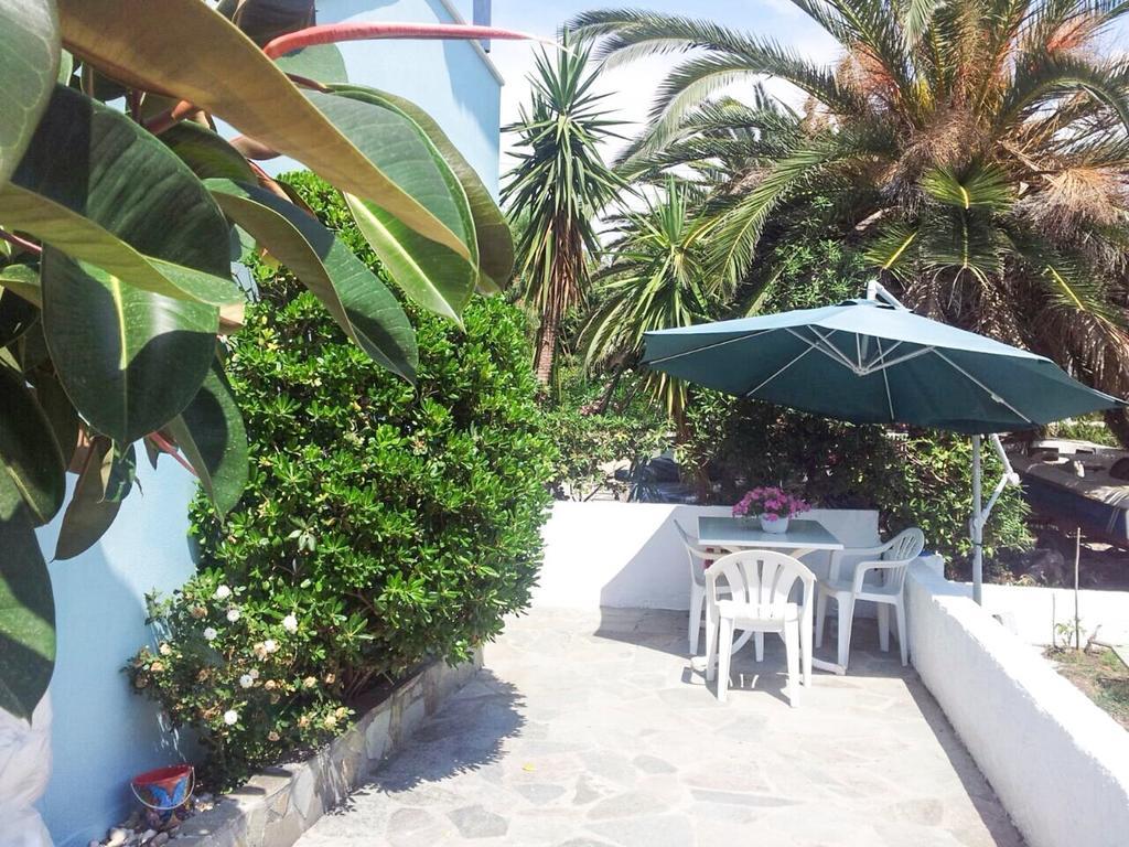 Philippos Apartments Acharavi  Bagian luar foto