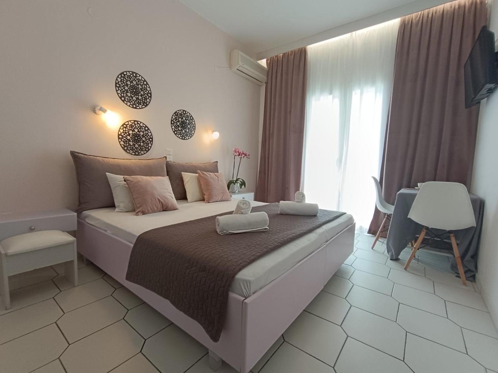 Philippos Apartments Acharavi  Bagian luar foto