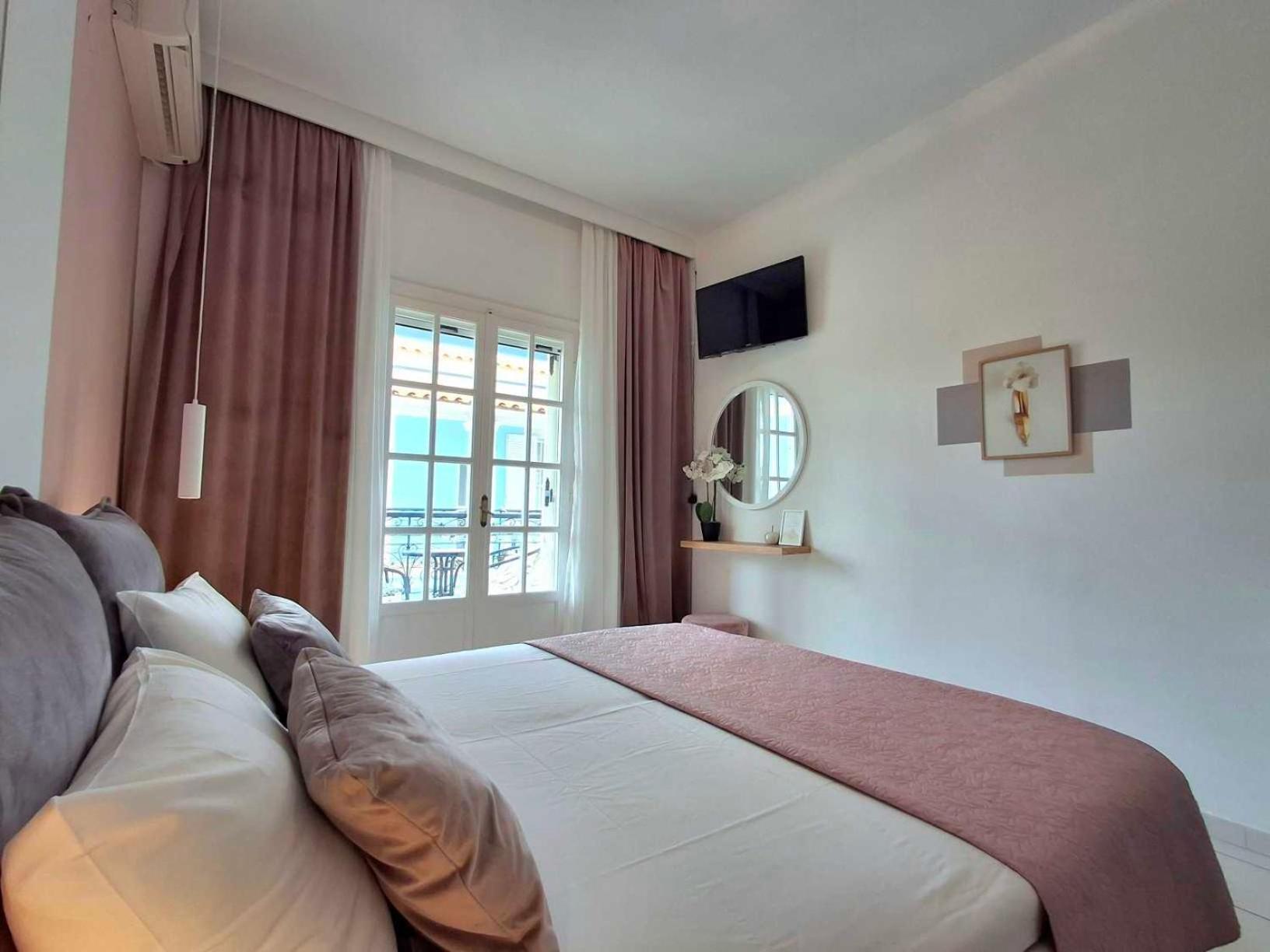 Philippos Apartments Acharavi  Bagian luar foto