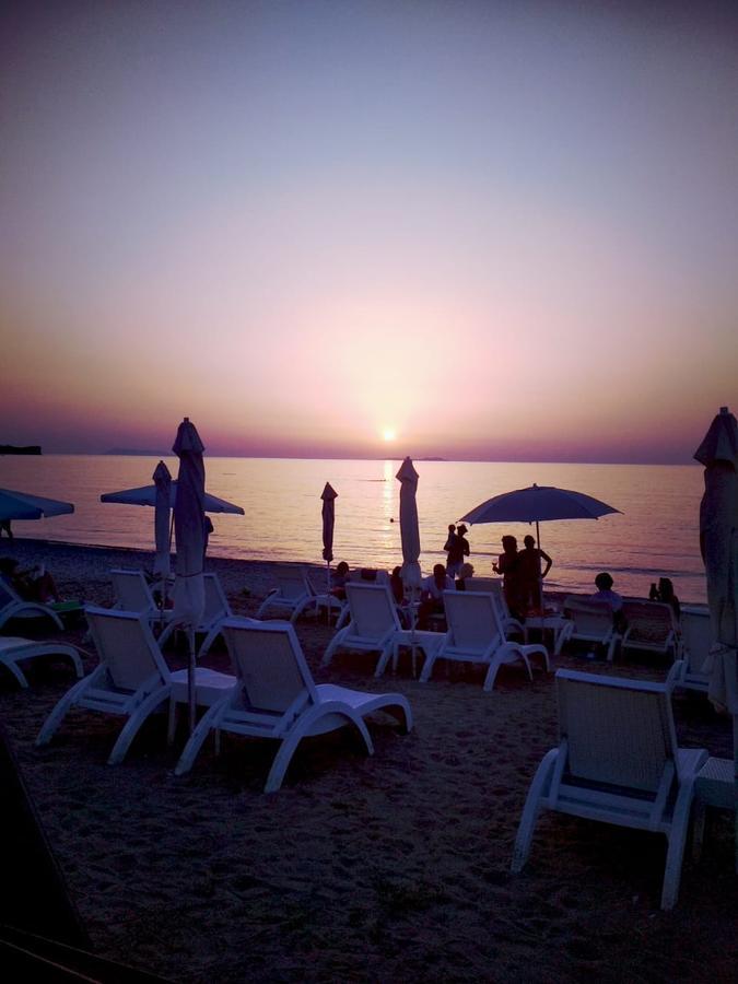 Philippos Apartments Acharavi  Bagian luar foto